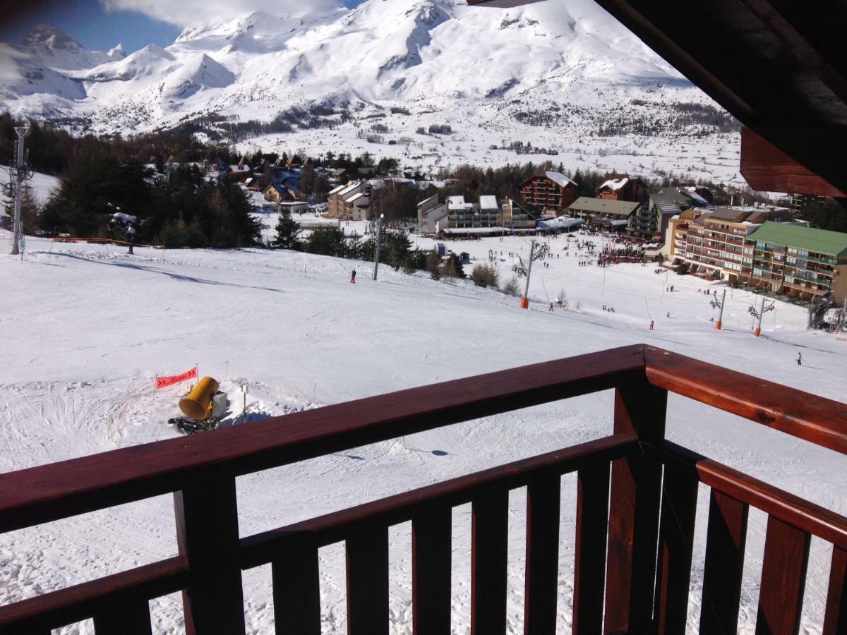 Eden Sur Les Pistes Avec Vue Panoramique Sur La Vallee La Joue du Loup Exterior foto